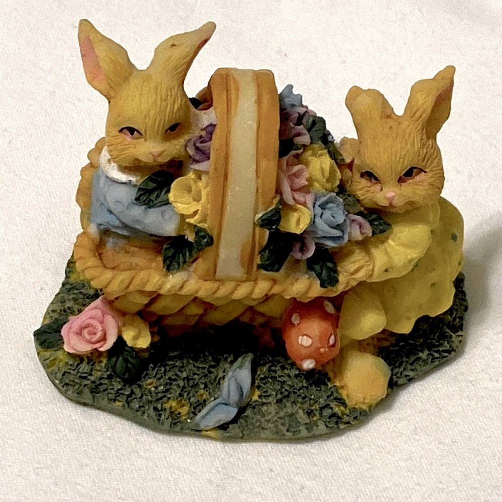 Vintage resin 1.5" bunny basket Spring Easter figurine decoration